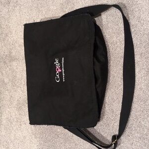 Google SWAG - Women in Tech Cloth Messenger Bag
